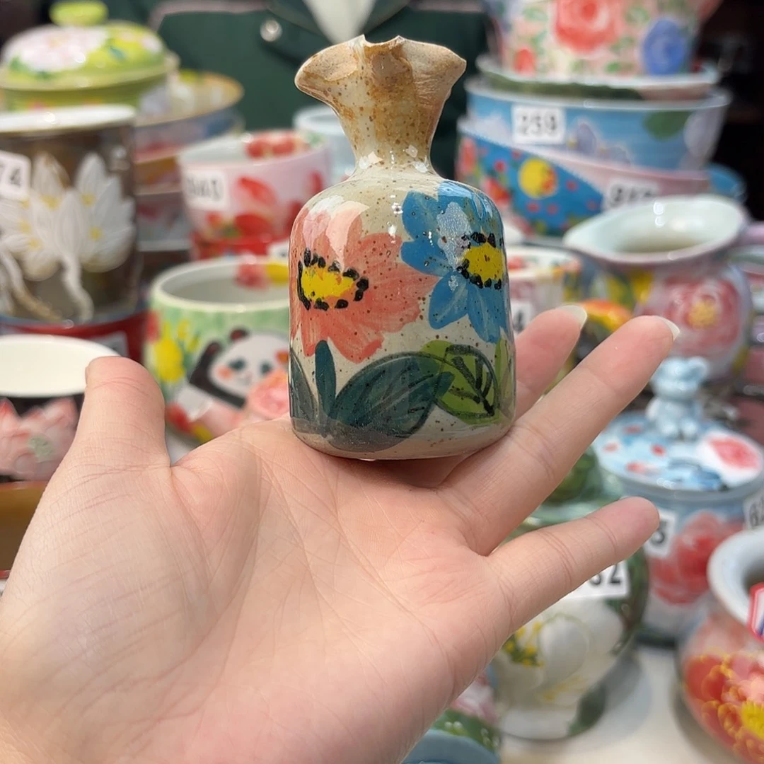 瓷片兔兔好可爱呀打