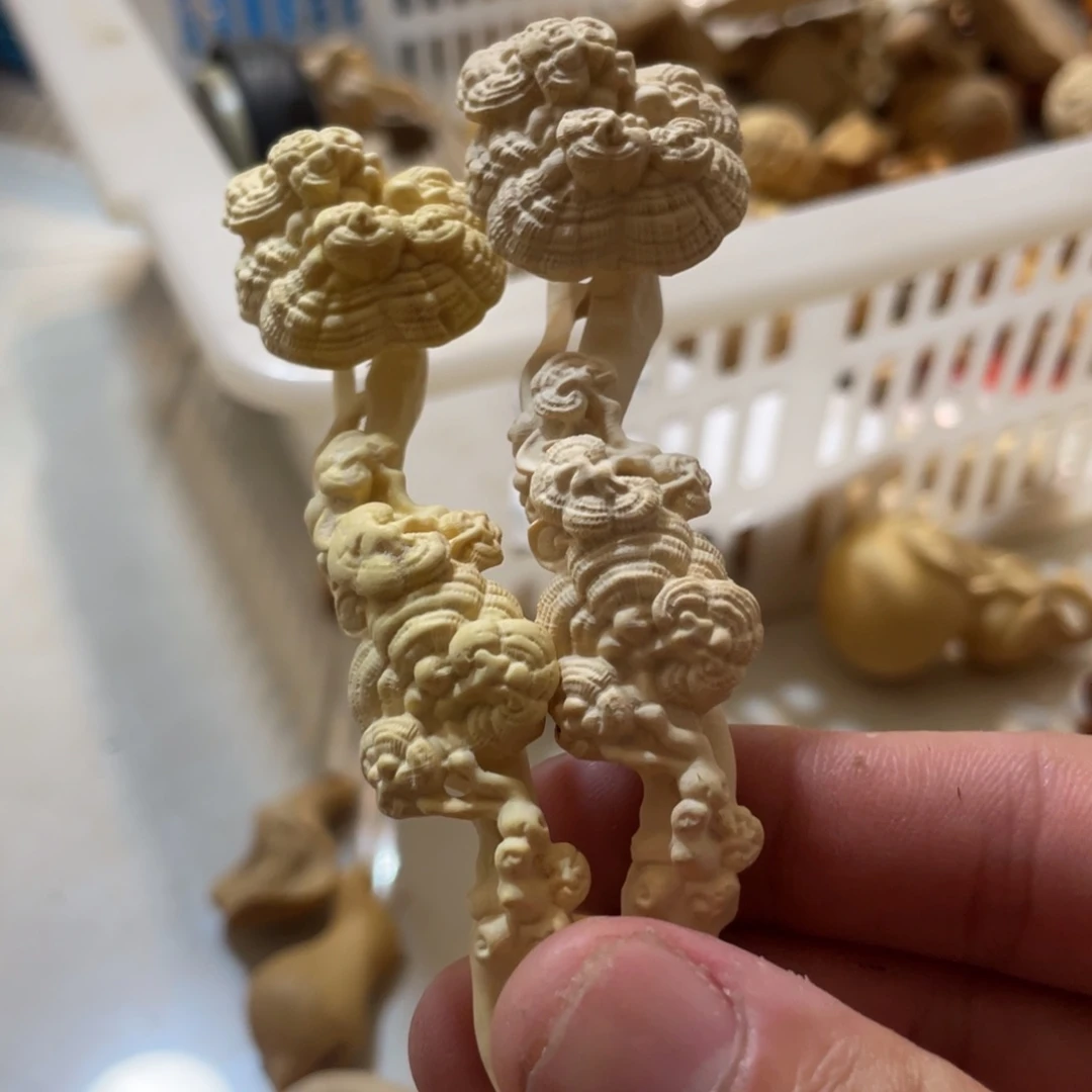 黄杨木黄杨小瑕疵如意两根