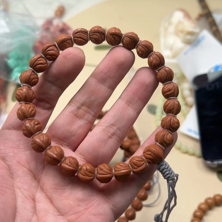 白玉菩提吊坠白色811