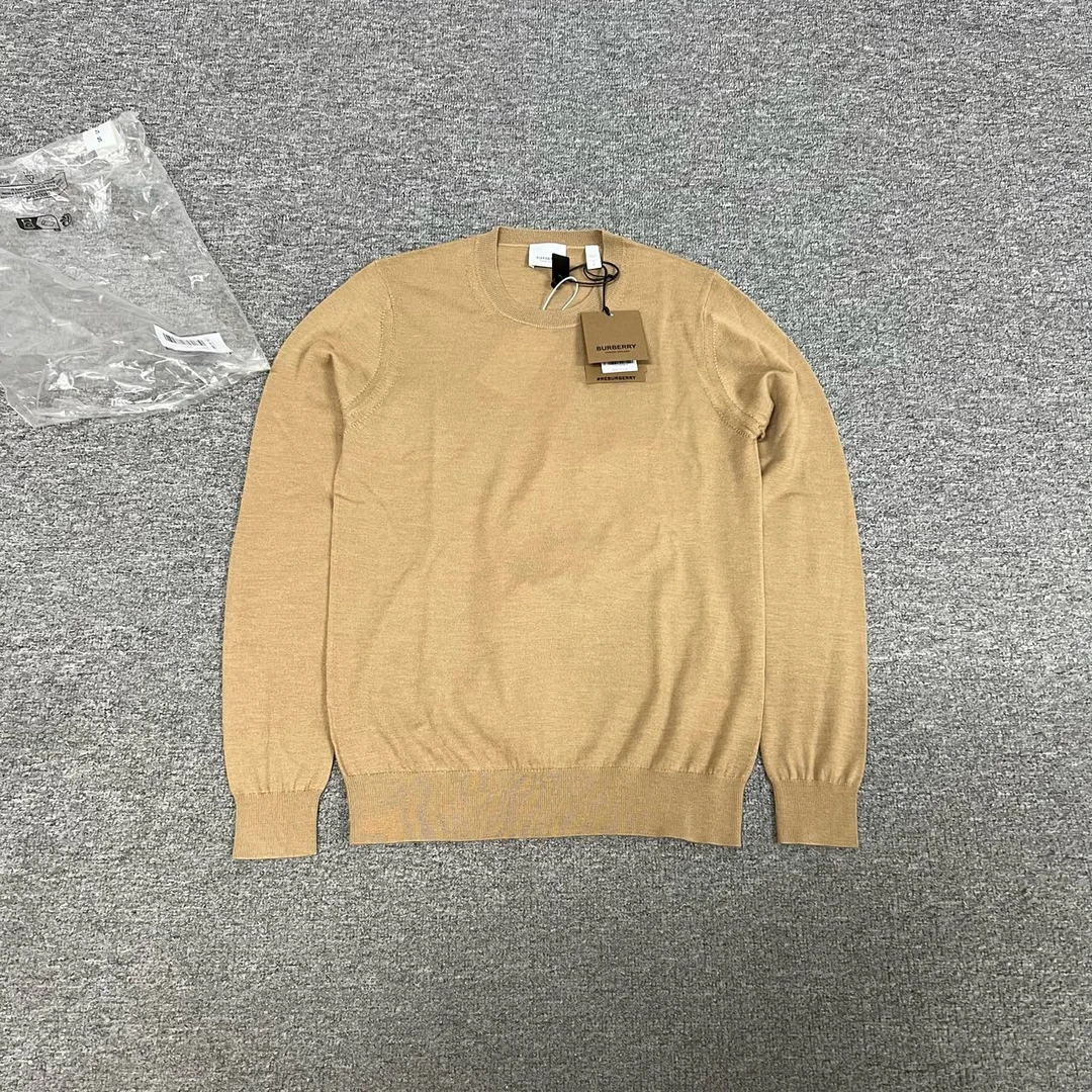 全新未使用 BURBERRY/博柏利 Burberry 卡其色针织衫