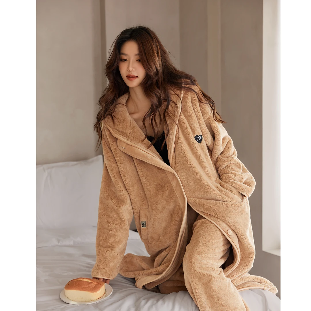 美腾新款加厚珊瑚绒睡衣女秋冬保暖连帽毛绒家居服法兰绒简约套装