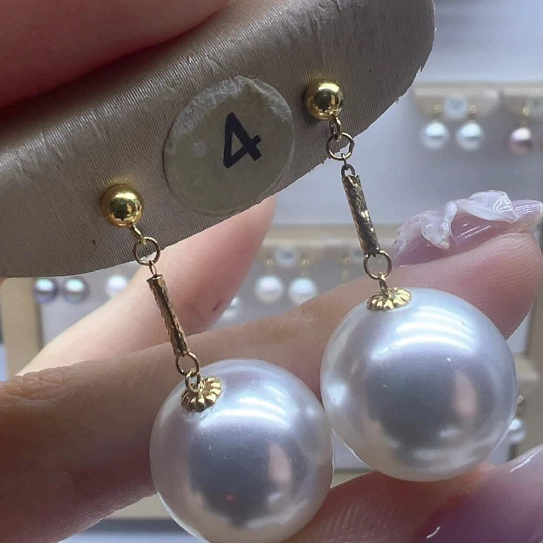 18K金镶嵌淡水珍珠耳饰