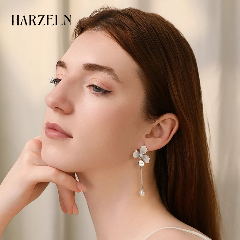 新中式花瓣耳钉女新款925银针 不对称小众设计感耳坠 超仙轻奢