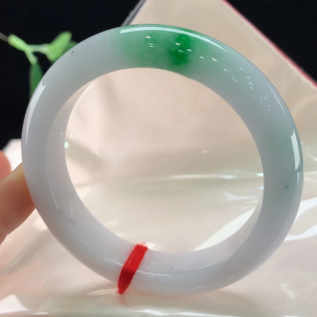 翡翠未镶嵌手镯1113