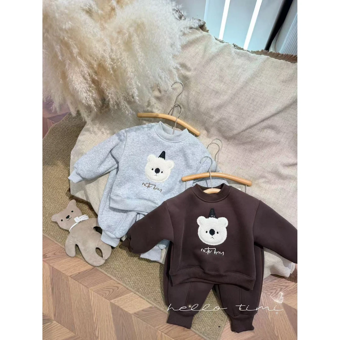 新款贴布小熊加厚儿童卫衣套装6992