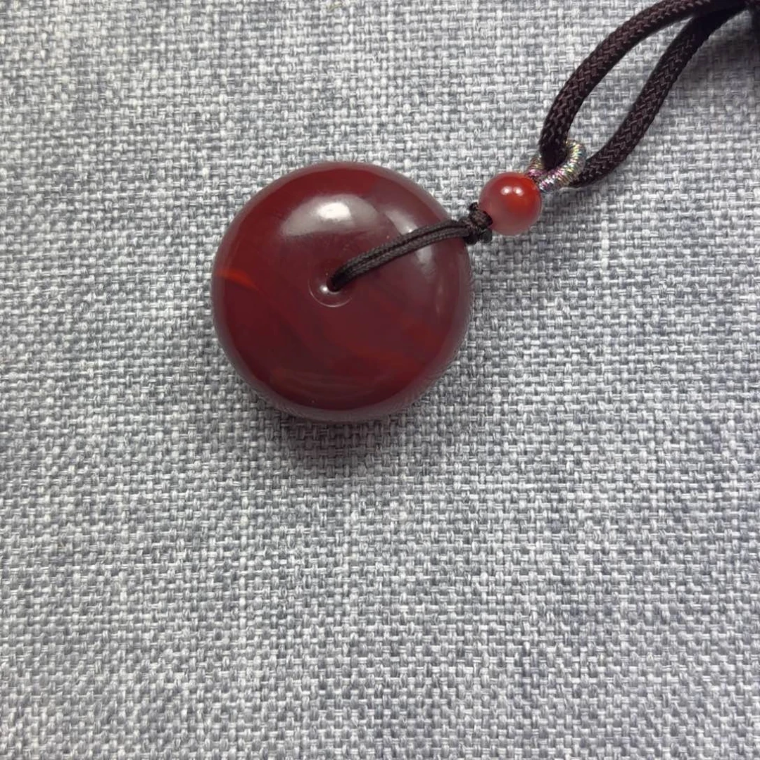 南红玛瑙颈饰合金