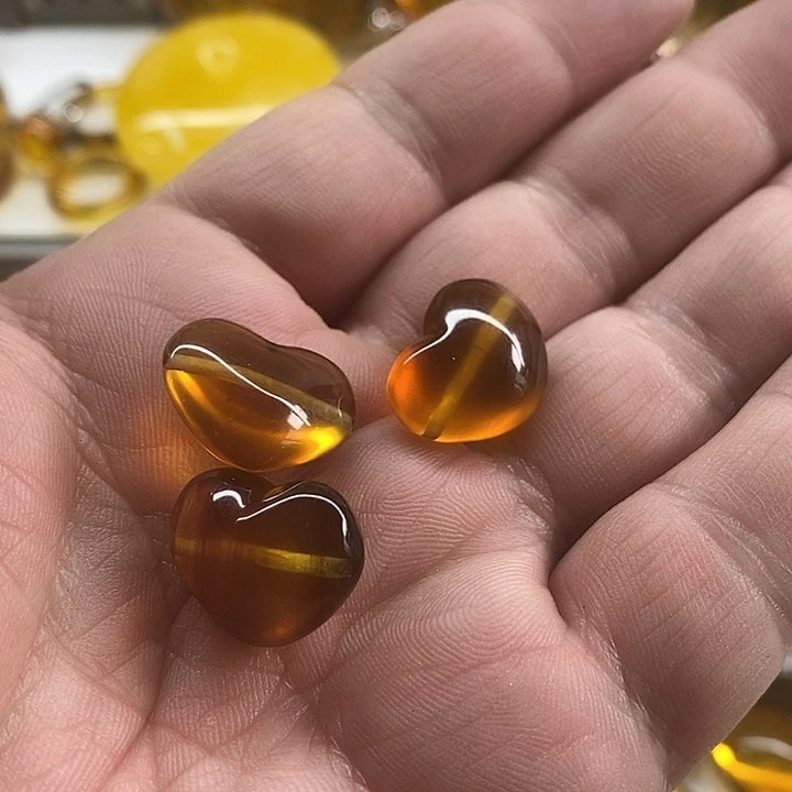 琥珀裸石未镶嵌诚单珠