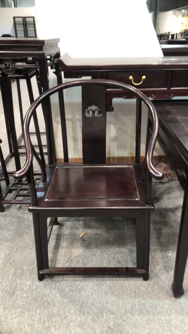 餐桌餐椅 一套 定价金