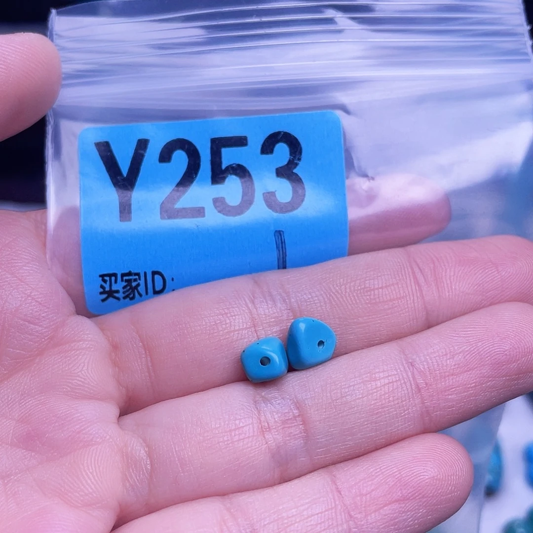 十堰原生态绿石头特色手工配饰