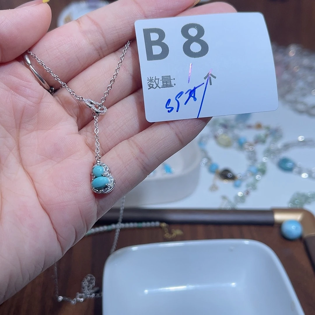 水晶珠宝半成品银S925镶嵌B8。
