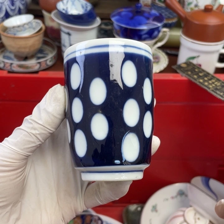 他家瓷器真美….开播了