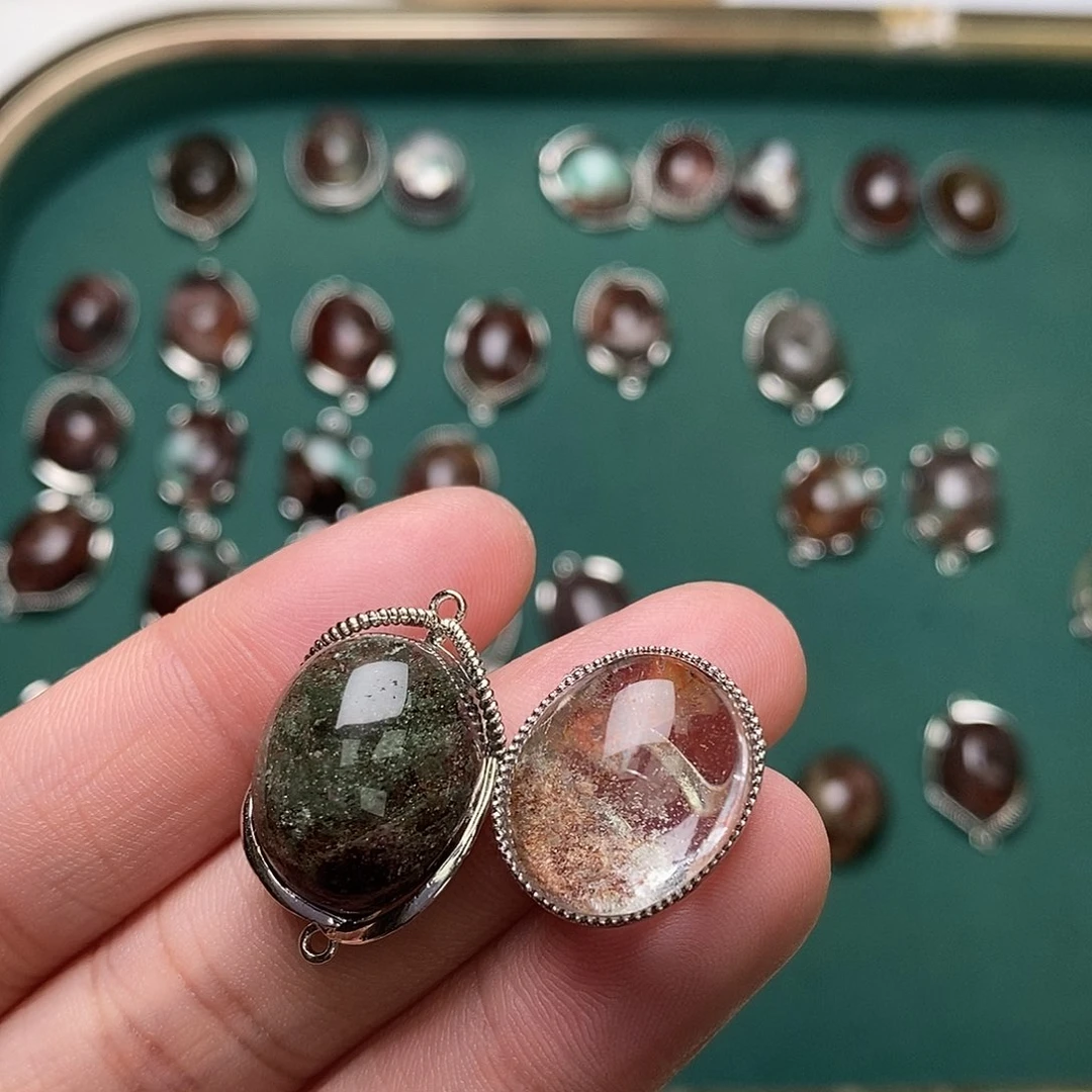 未镶嵌颈饰水晶凉*姐水晶