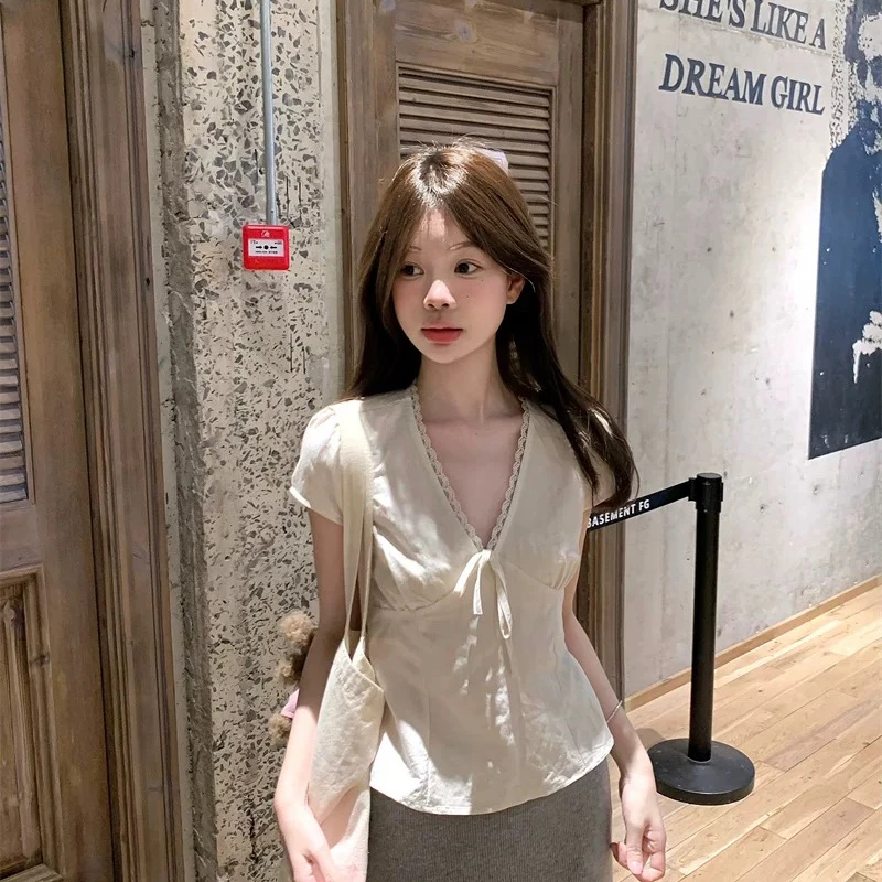 【大熊韩系女装】温柔风蕾丝花边V领短袖衬衫女夏季甜美蝴蝶结小衫