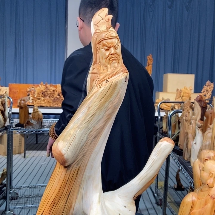柏木（崖柏）随型摆件