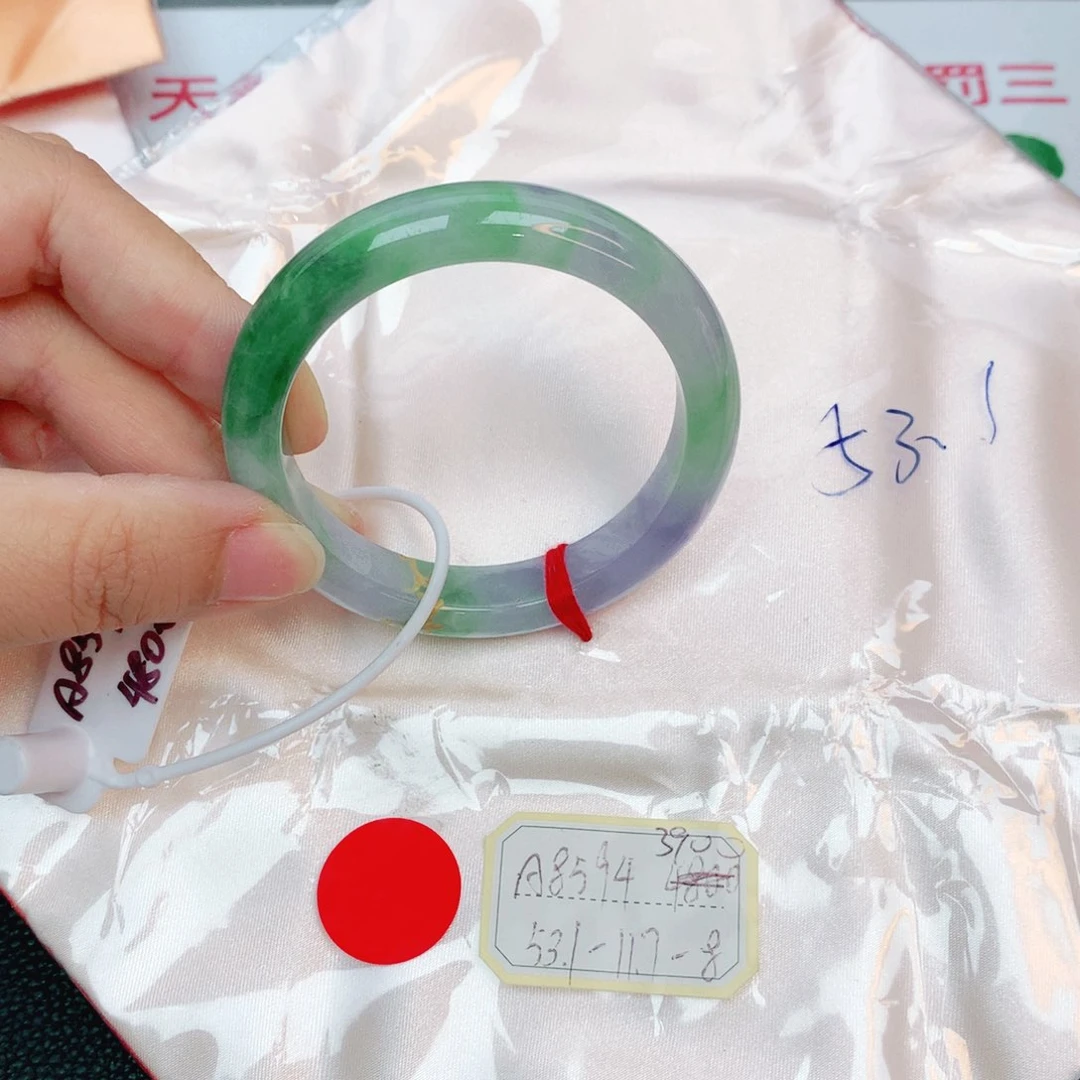翡翠手镯未镶嵌缅甸翡翠