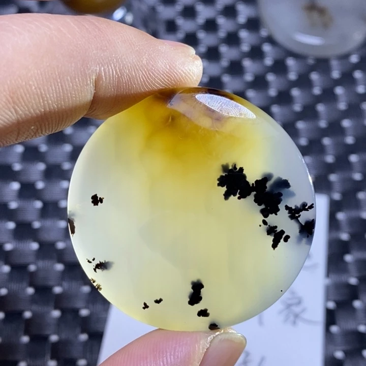 玛瑙/玉髓颈饰未镶嵌晨**水