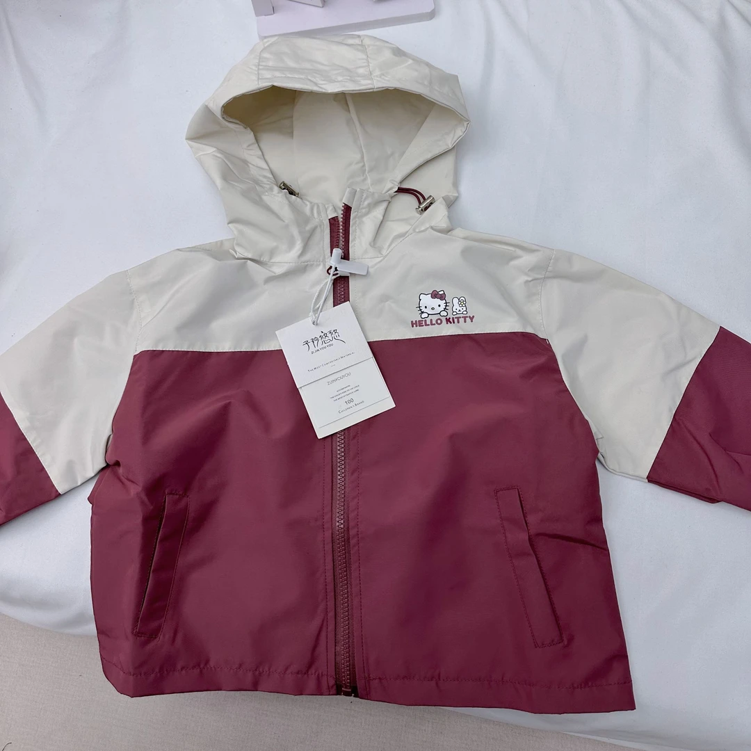 暗红色猫咪冲锋衣外套