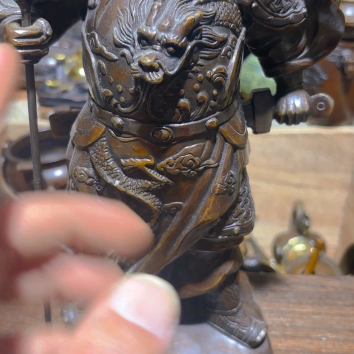 铜的。全清了。一件不留！不磨叽