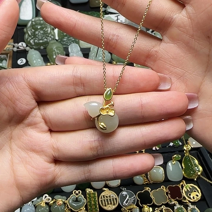 颈饰银S925镶嵌和田玉送链子送绳