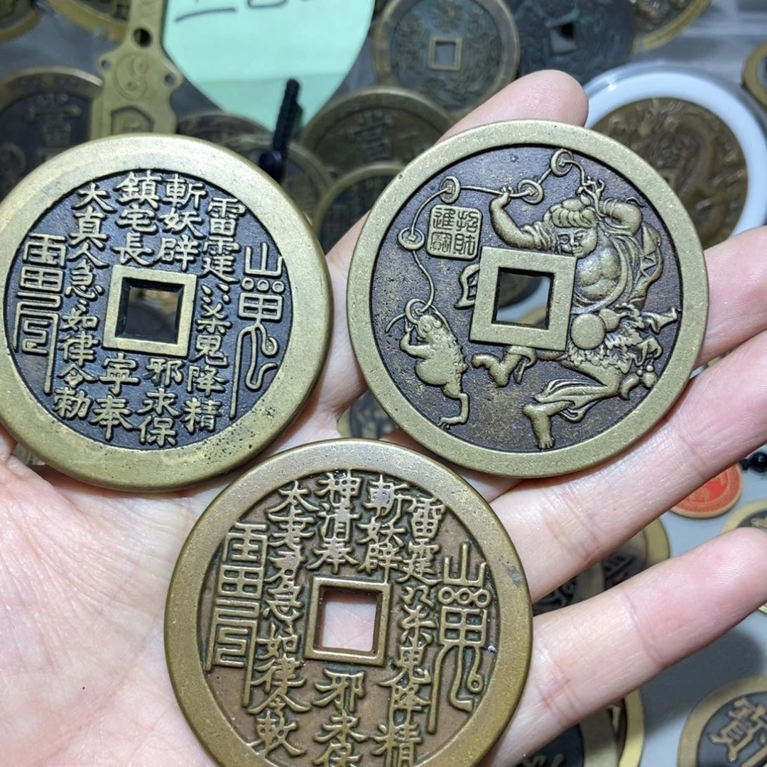 铜微瑕现代工艺品