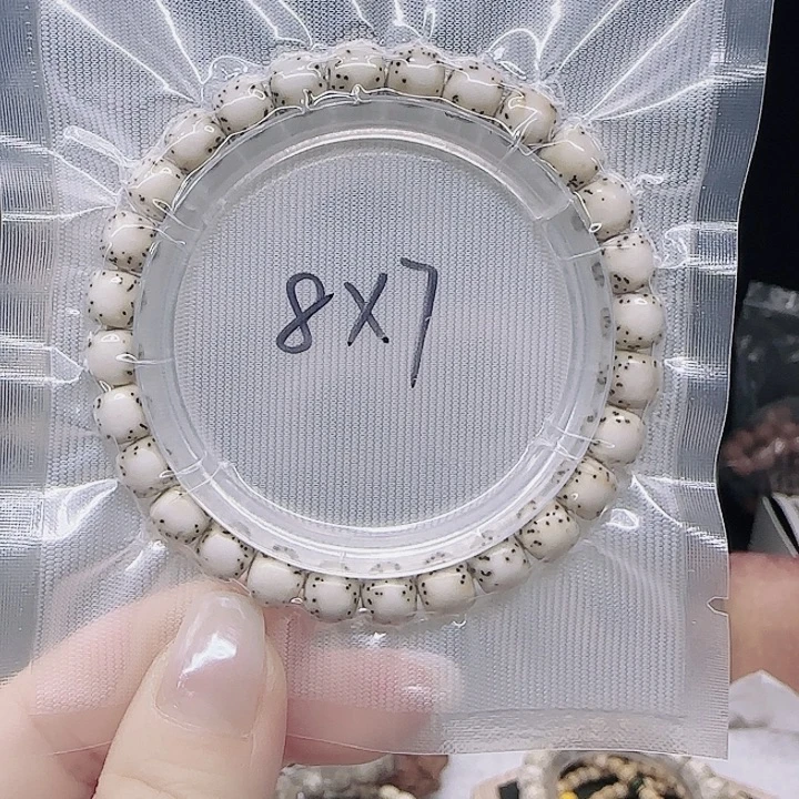 吊坠星月菩提8.7骨瓷白单圈