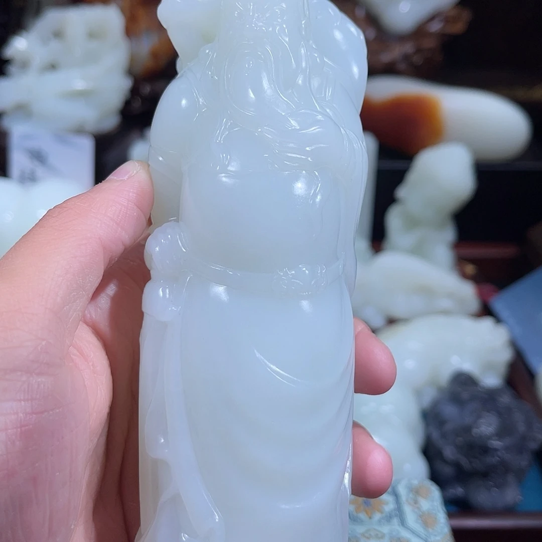 颈饰未镶嵌和田玉（糖玉）