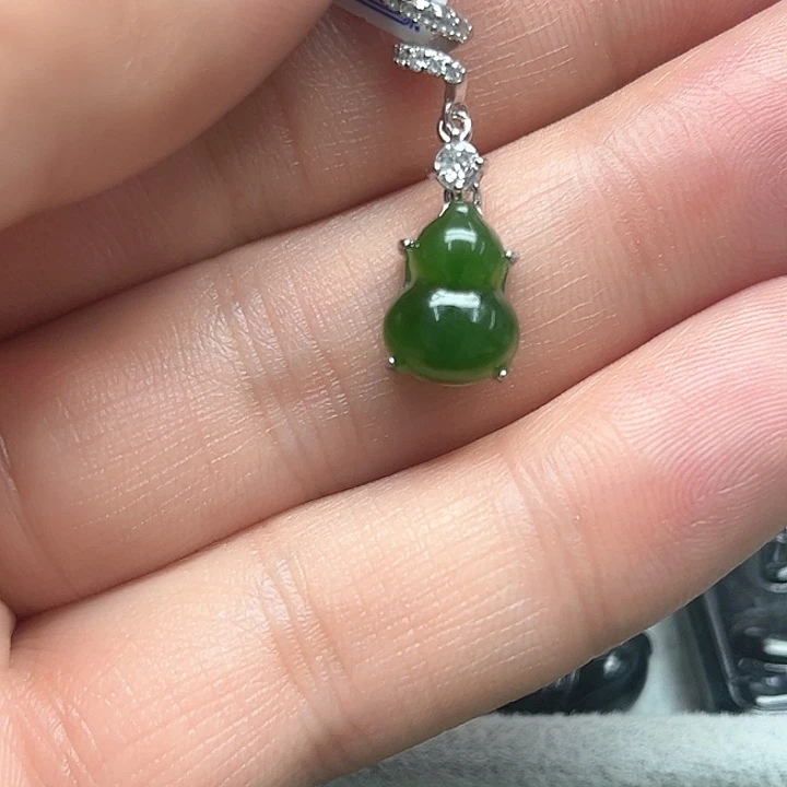 和田玉（碧玉）吊坠(不含链)未镶嵌小**妖