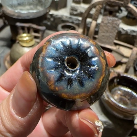 陶瓷釉水很美的一个小香插