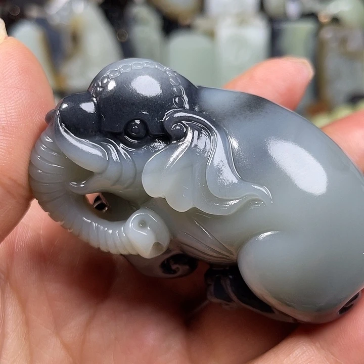 钰***风和田玉未镶嵌颈饰