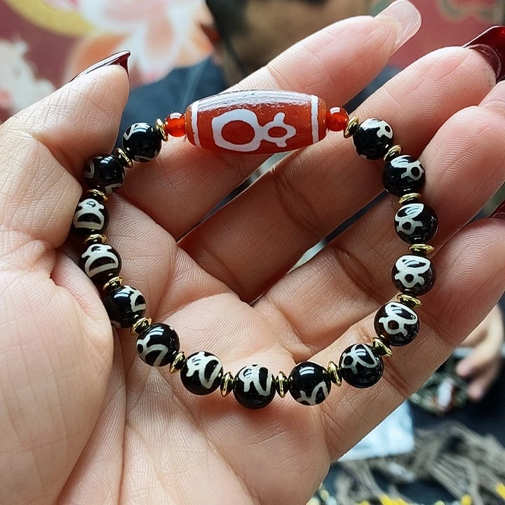 玛瑙/玉髓颈饰合金