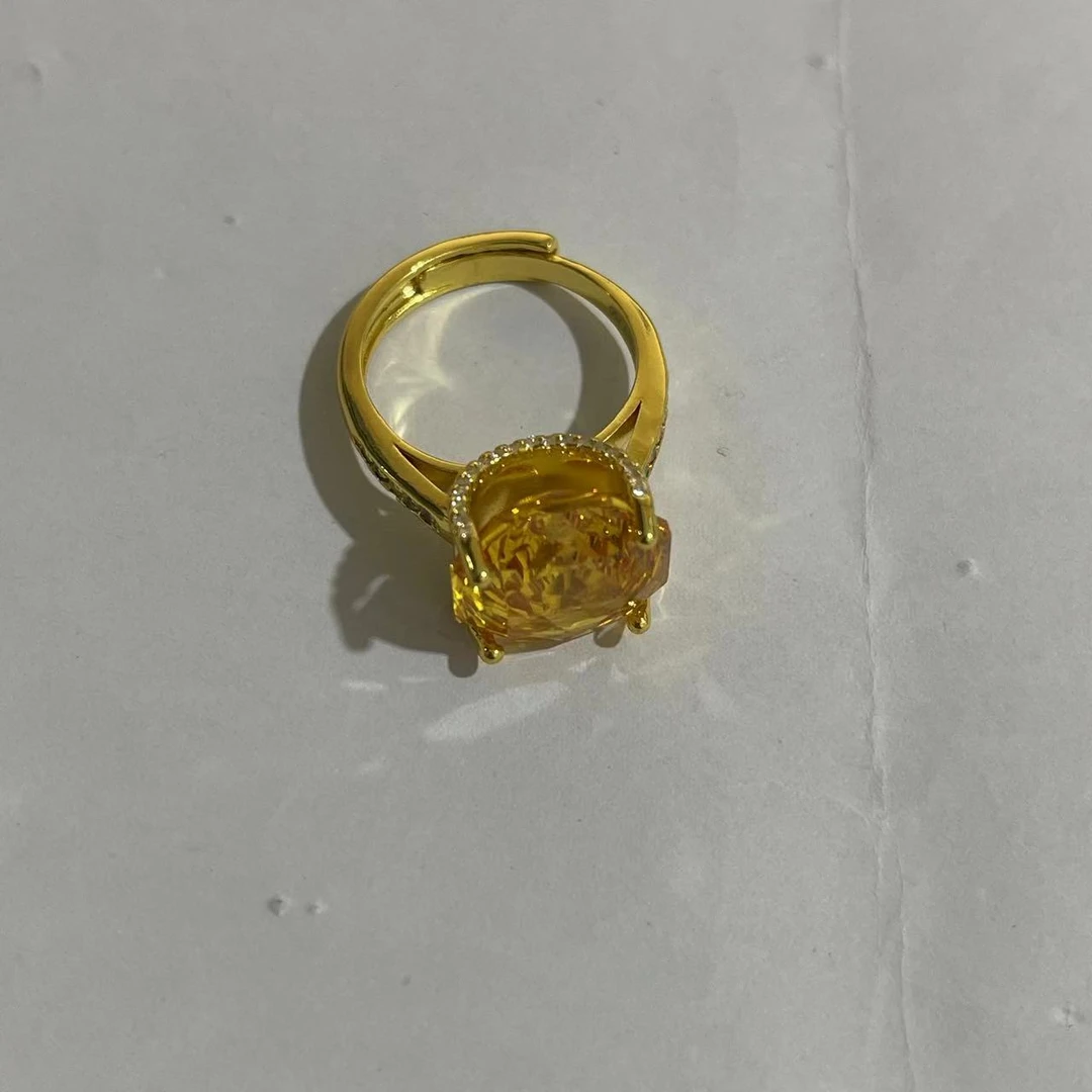 臻选戒指 经典百搭设计黄色戒指WDA8804