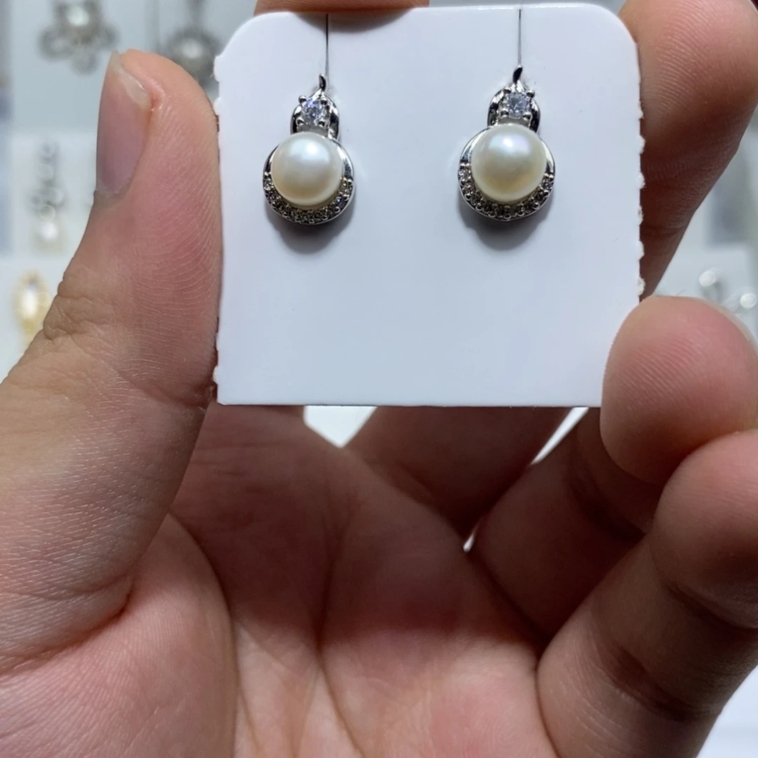 银S925镶嵌淡水珍珠耳饰