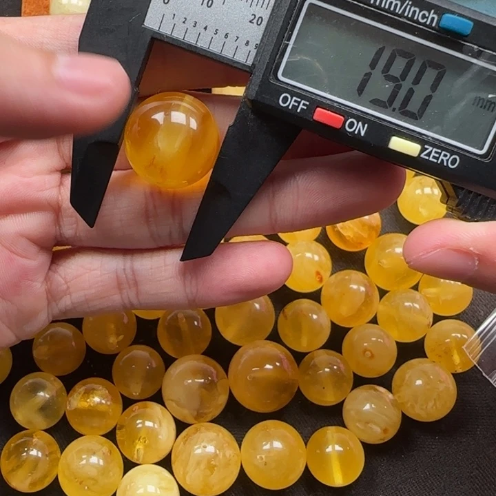 蜜蜡未镶嵌珠宝奇石天然483