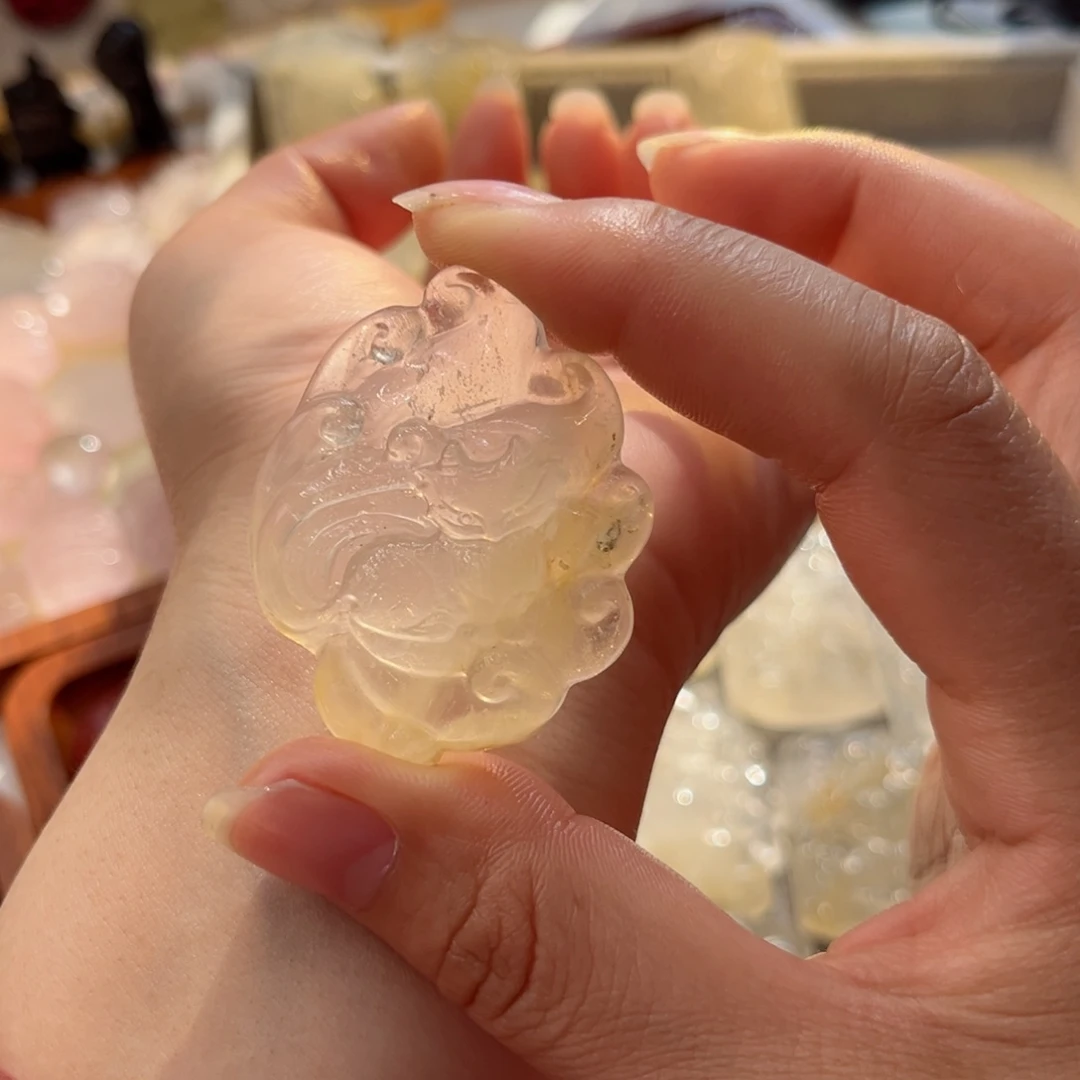 水晶颈饰银S925镶嵌权*.兔毛九尾60