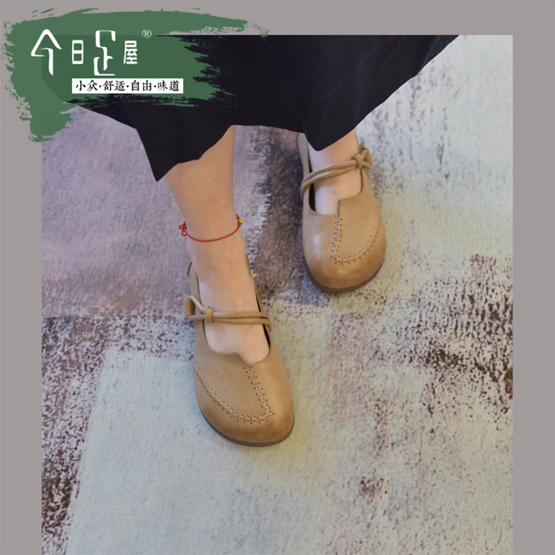 春季复古圆头宽松舒适妈妈鞋手工真皮浅口软底魔术贴鞋221013