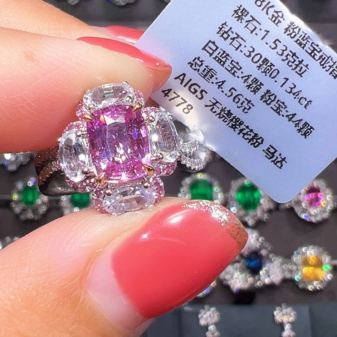 戒指彩色蓝宝石18K金镶嵌