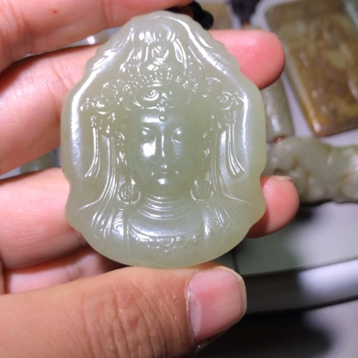 和田玉颈饰未镶嵌山