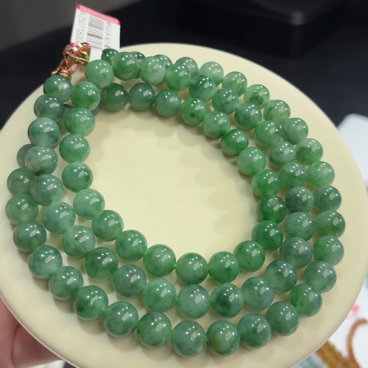 翡翠未镶嵌手链辣绿飘卡8.2