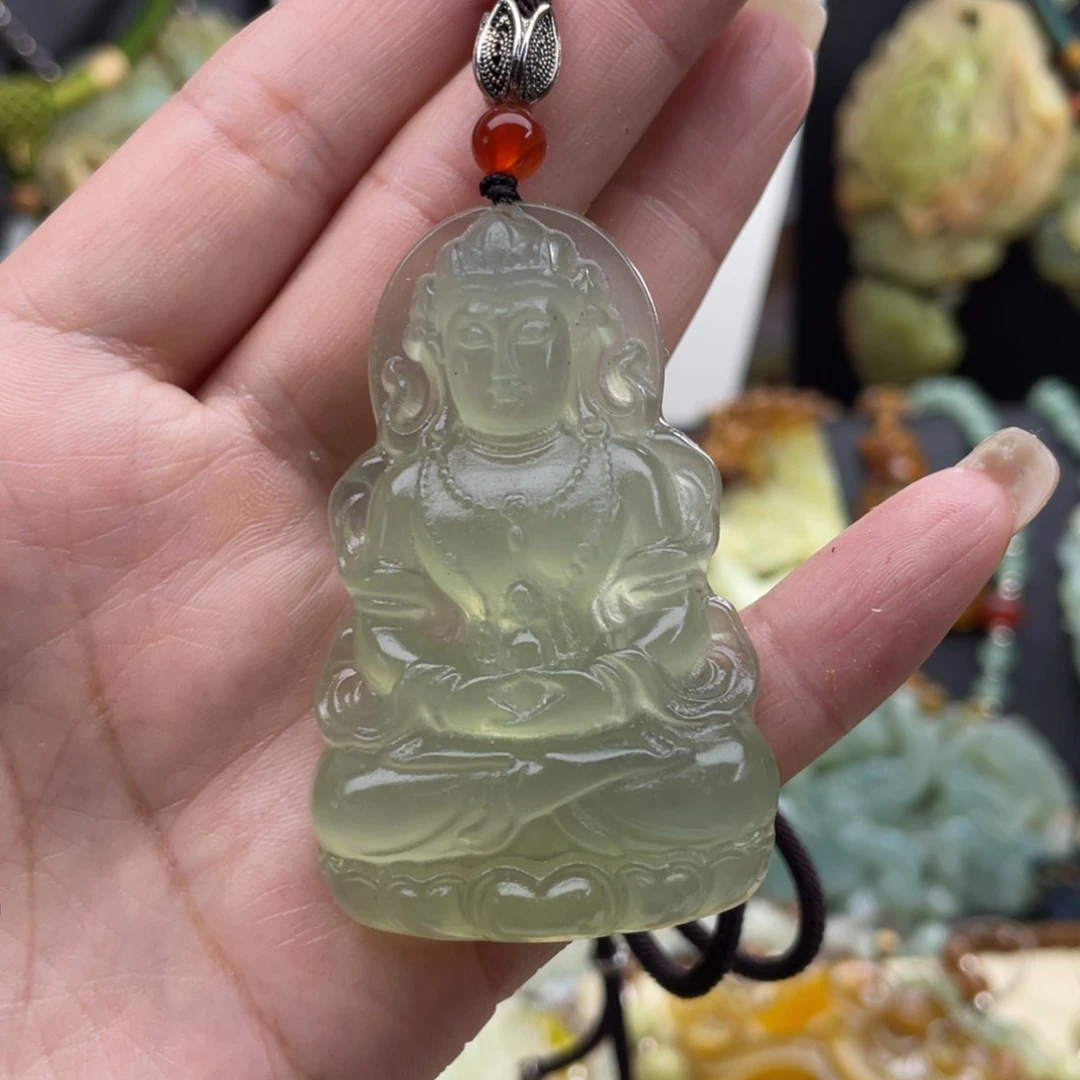 蛇纹石玉未镶嵌颈饰