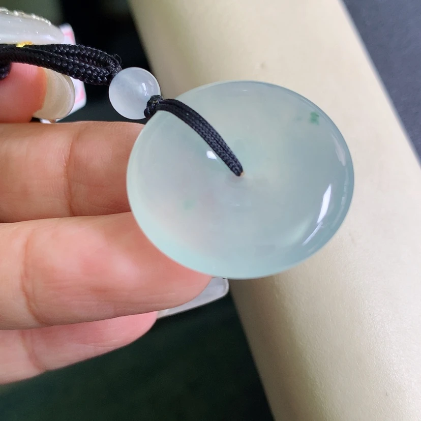 【闪购商品】翡翠颈饰未镶嵌扣子