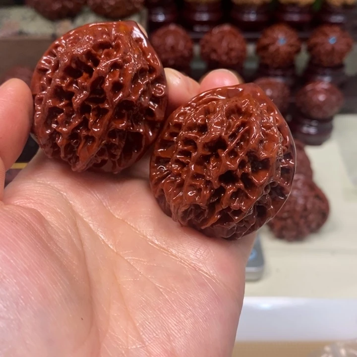 文玩核桃手串大花