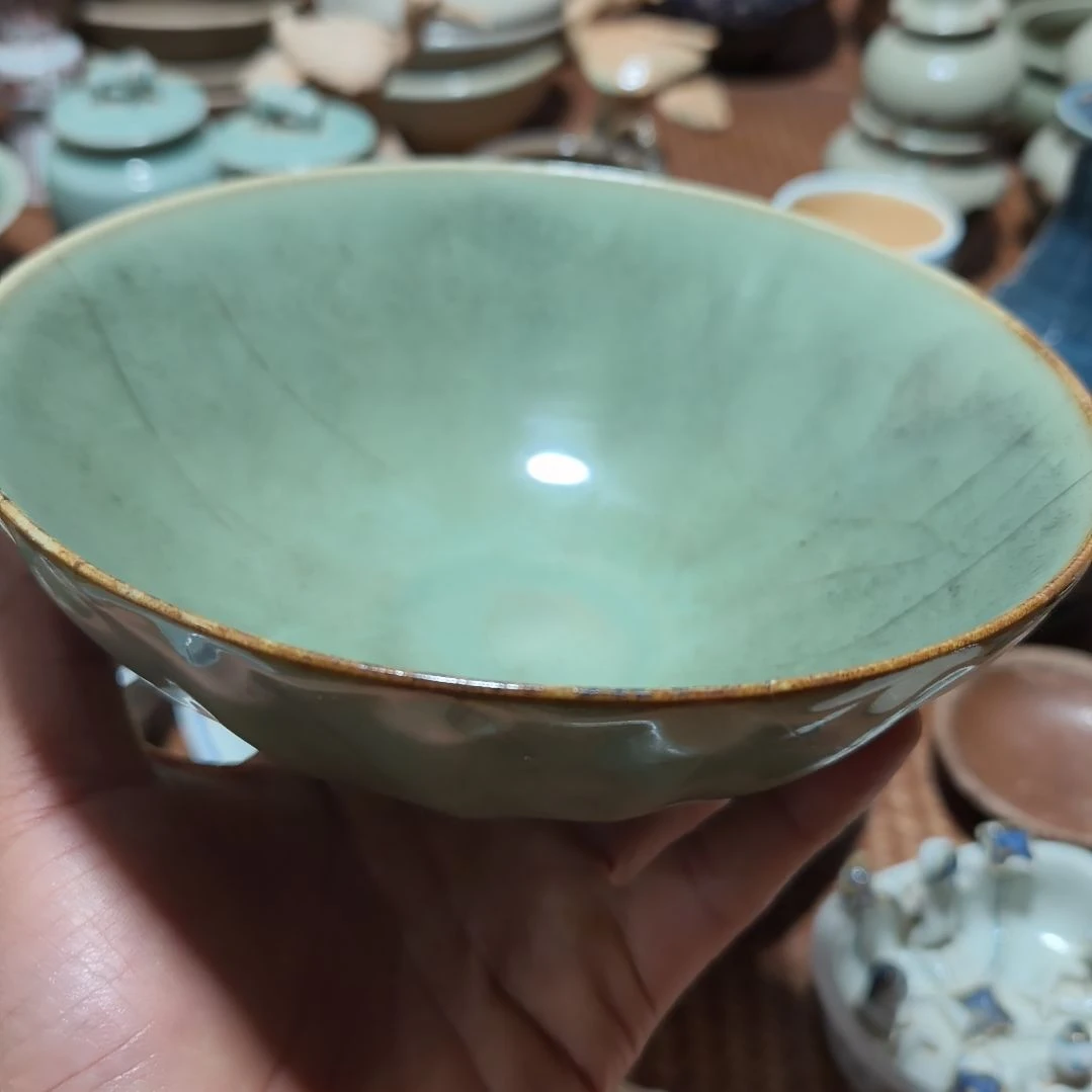 奉****装龙泉窑小碗一个全