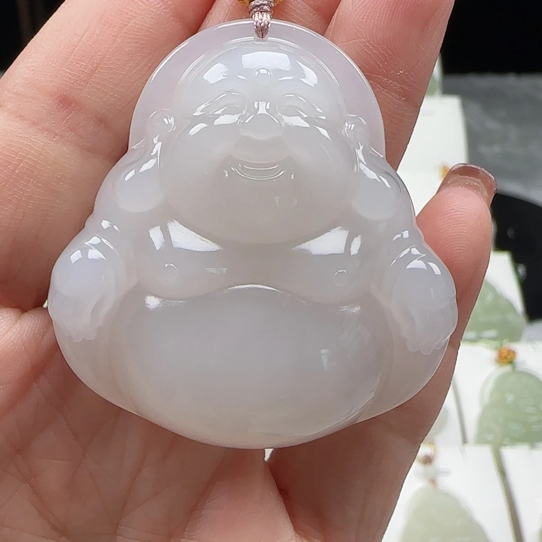 时***哈和田玉足金镶嵌颈饰