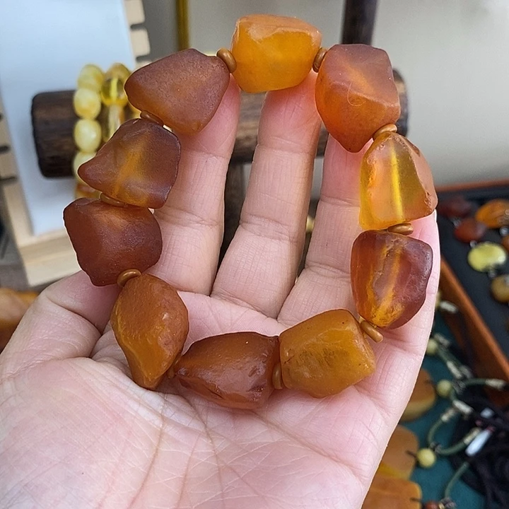 蜜蜡未镶嵌颈饰手串