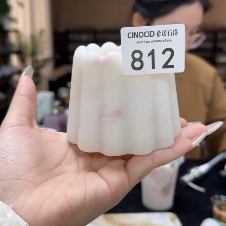 彩虹玫瑰可露丽。 812