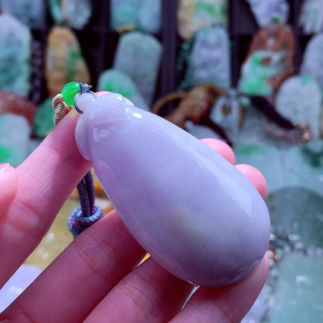 颈饰未镶嵌翡翠天然