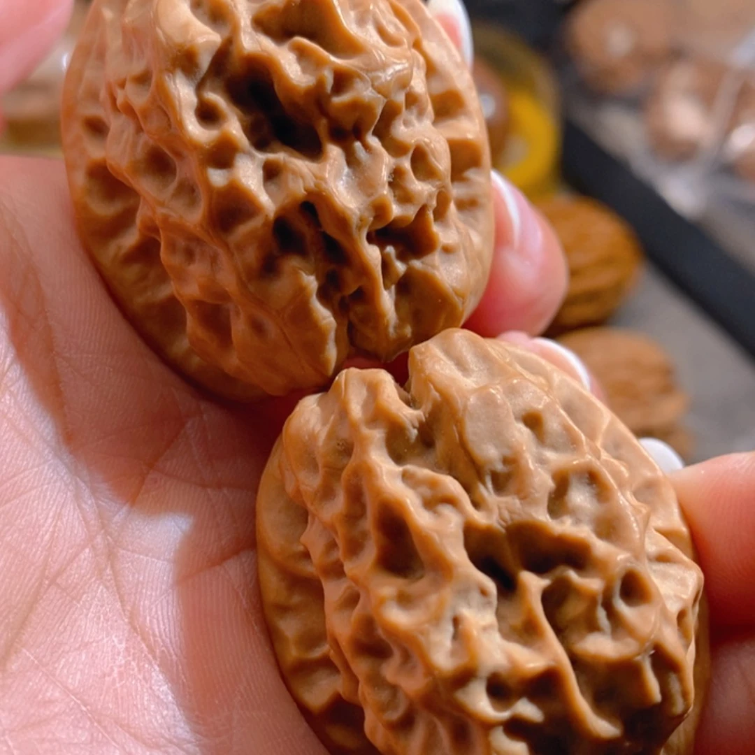 【闪购商品】吊坠文玩核桃蛤蟆眼