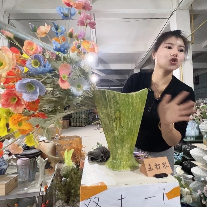 景德镇陶瓷花瓶厂家