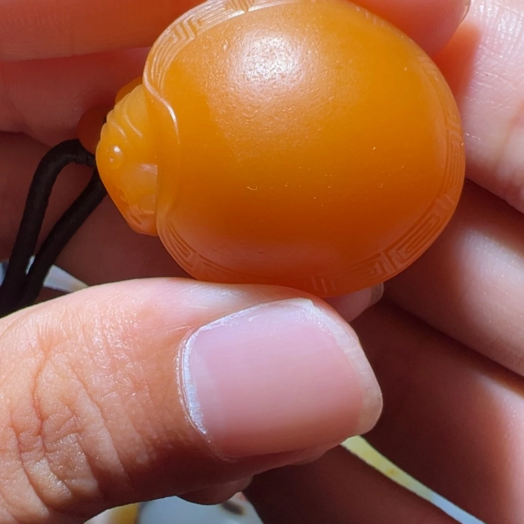 心***成和田玉未镶嵌颈饰