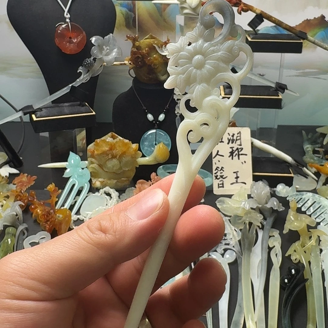 蛇纹石玉未镶嵌发饰